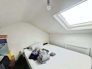 Photo 11- click for photo gallery